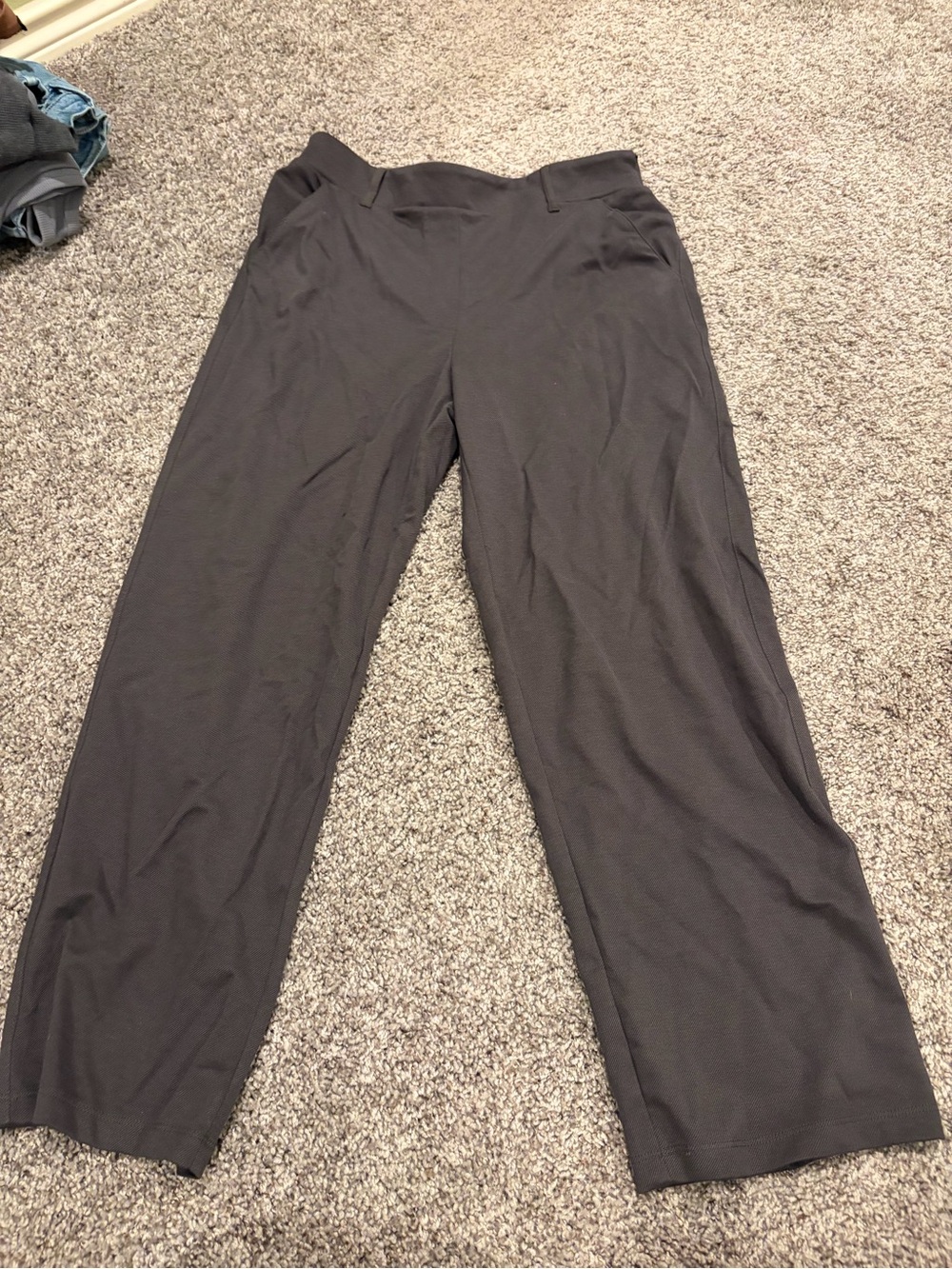 Women’s straight leg trouser